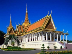 Thuê Xe Đi Thủ Đô PhnomPenh